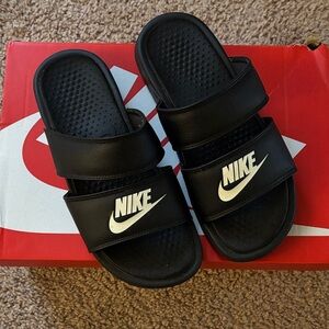 Nike Kids Black Slide Sandals
